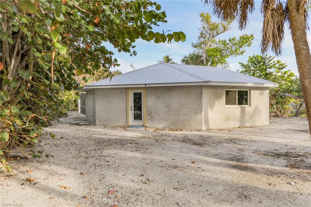 766 Donax St Property Photo 12