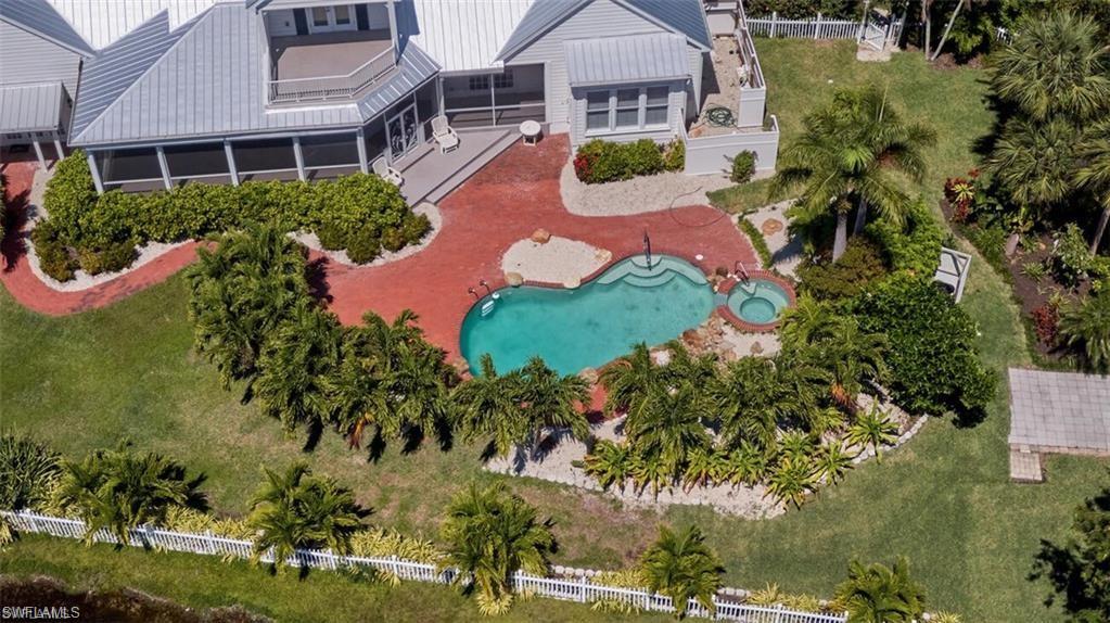 12491 Coconut Creek Ct Property Photo 4