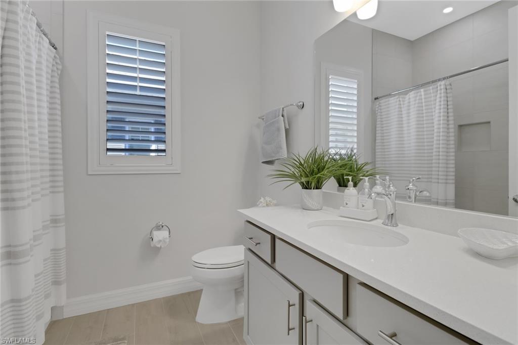 238 Indies Dr E # 202 Property Photo 20