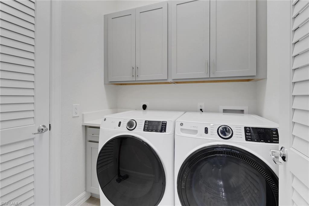 238 Indies Dr E # 202 Property Photo 23
