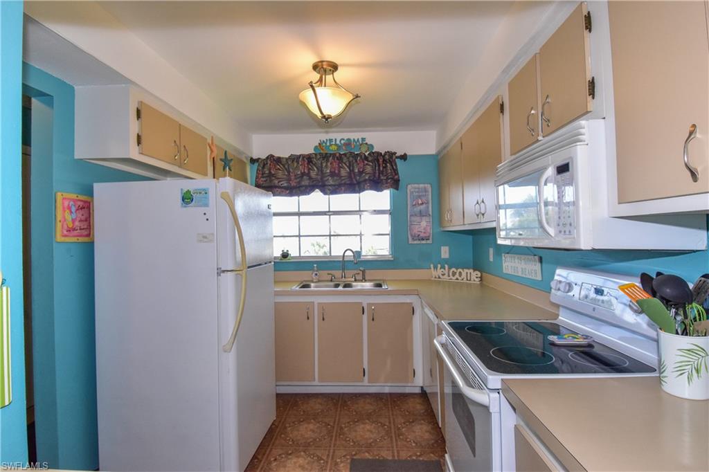 7013 New Post Dr # 7 Property Photo 7