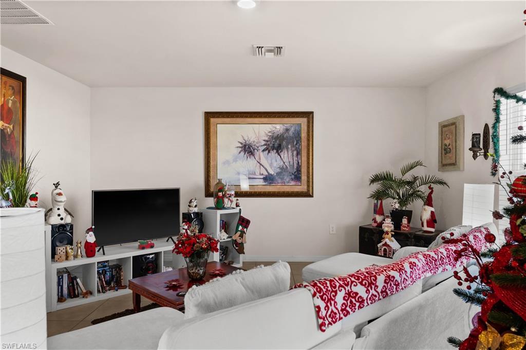7024 Waldo Cir Property Photo 14
