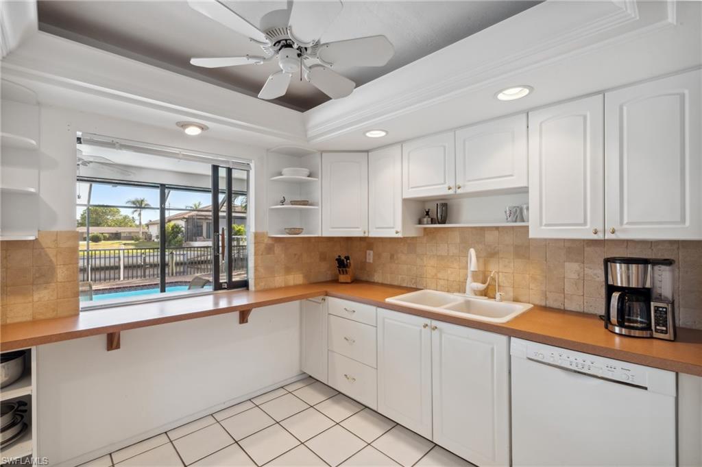4923 Santa Monica Ct Property Photo 9