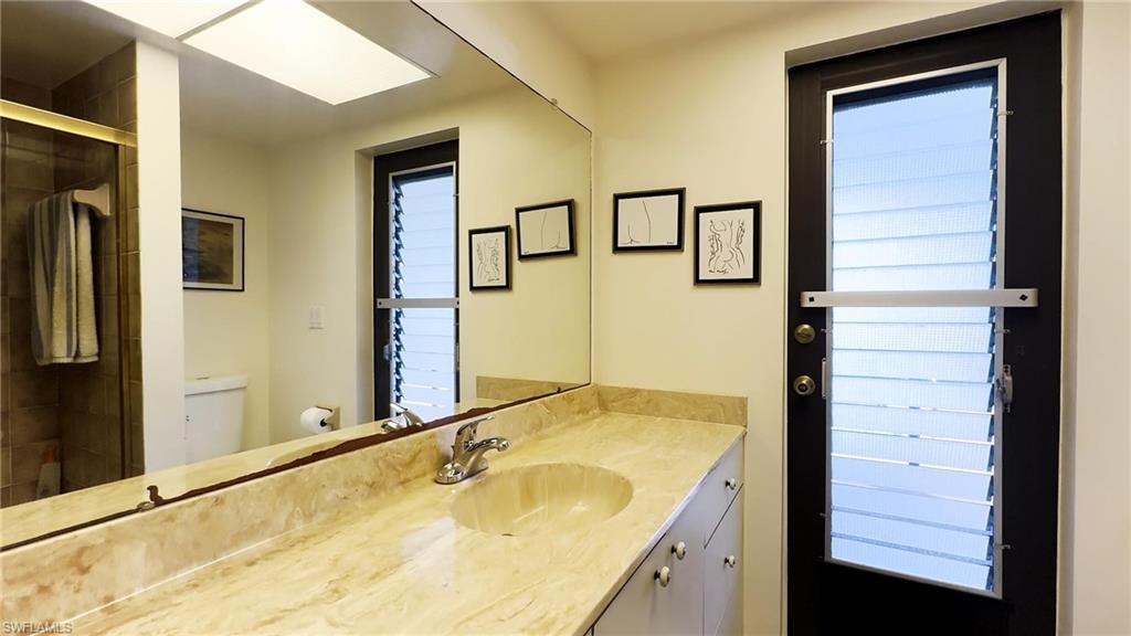 4923 Santa Monica Ct Property Photo 17