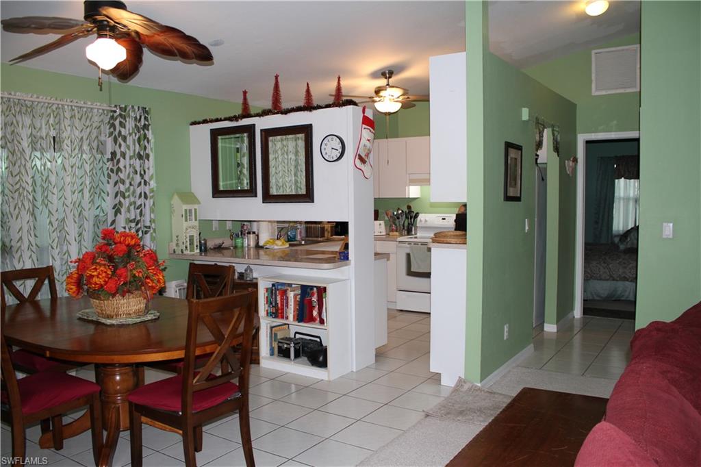 3514 Sw 14 Pl Property Photo 6