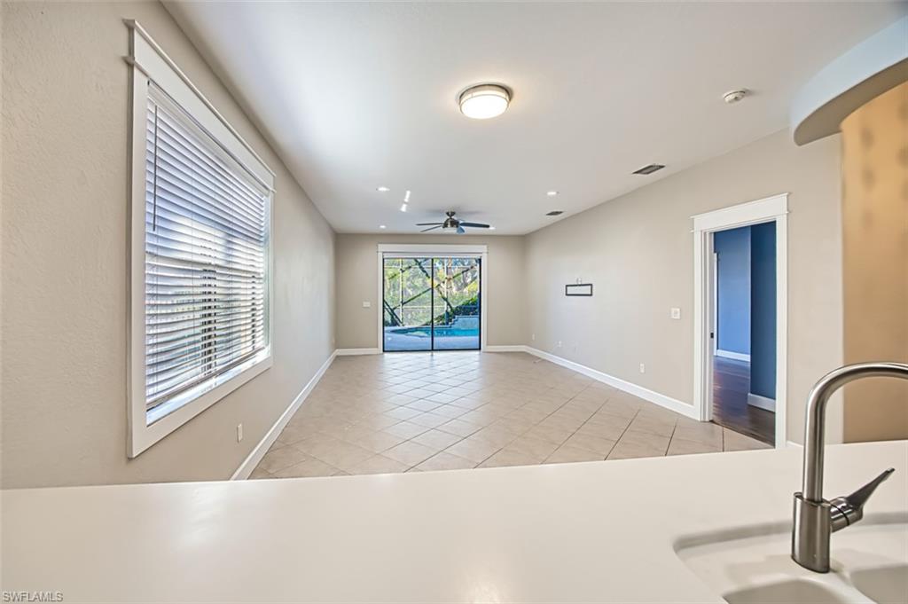 12129 Country Day Cir Property Photo 13