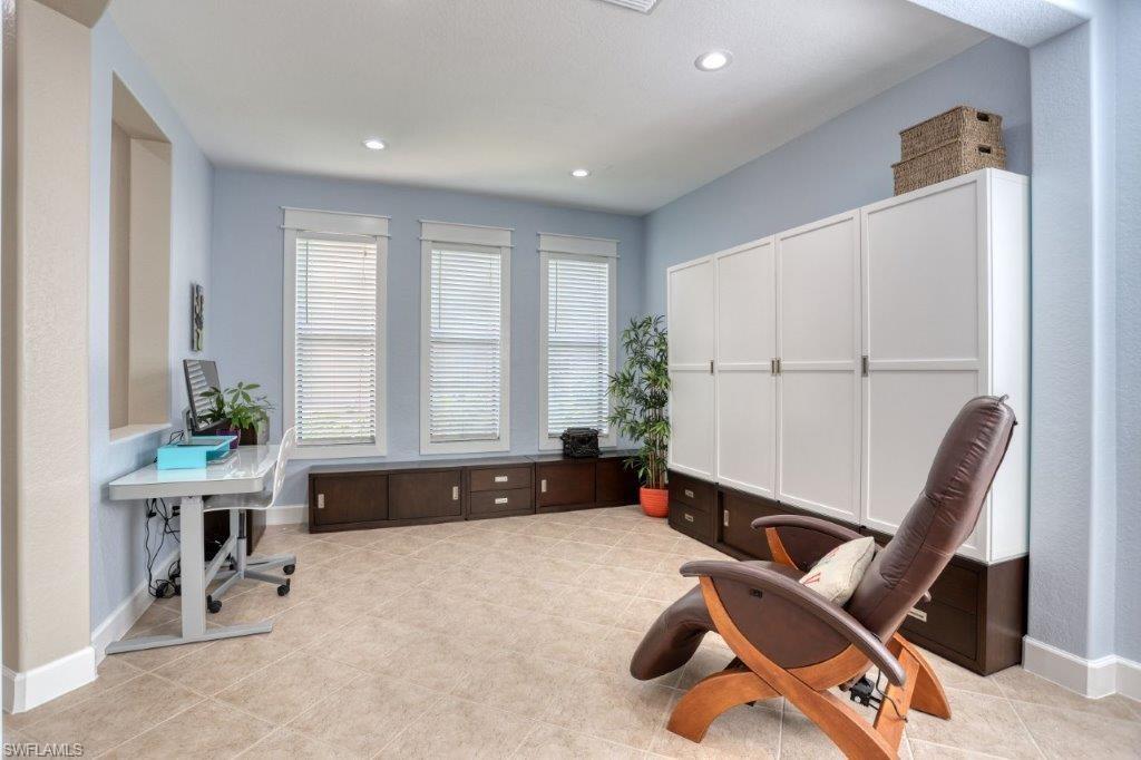 12129 Country Day Cir Property Photo 14