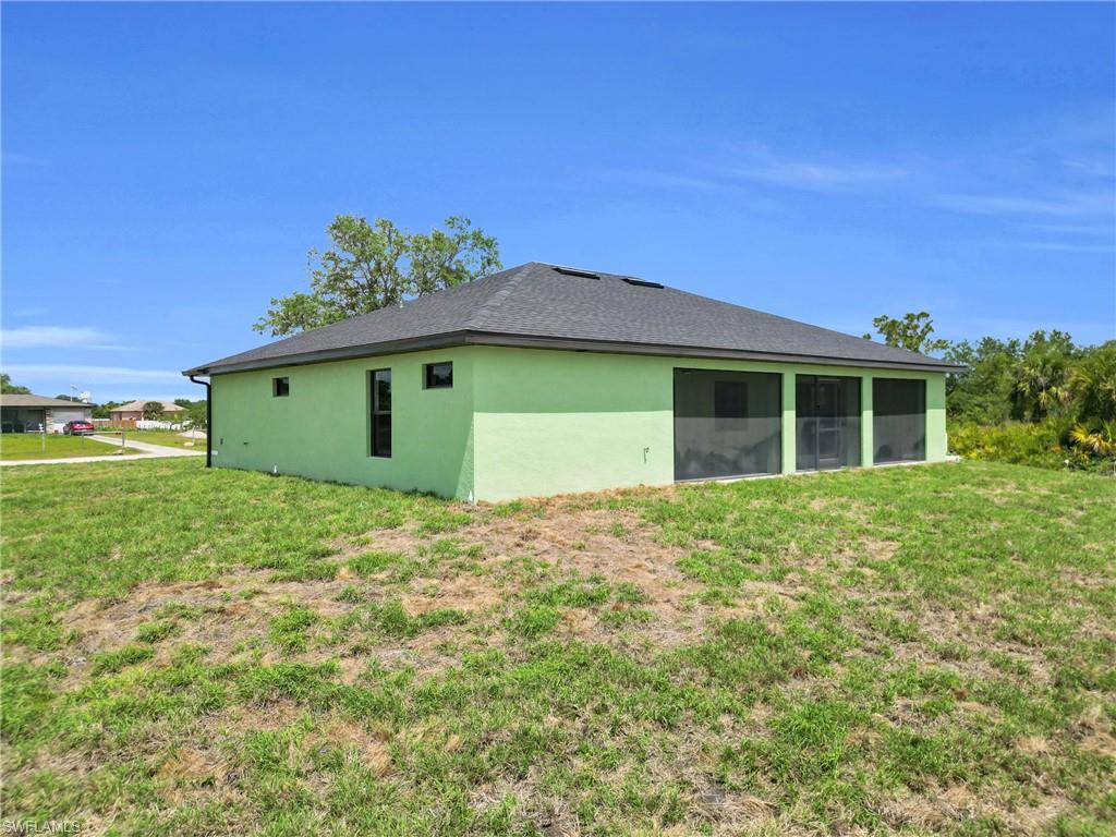 7979 16th Pl Property Photo 5