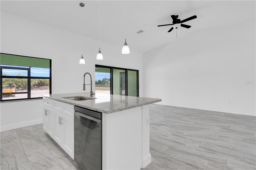 7979 16th Pl Property Photo 14