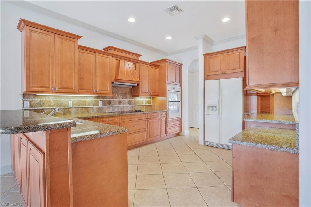 1789 Supreme Ct Property Photo 21