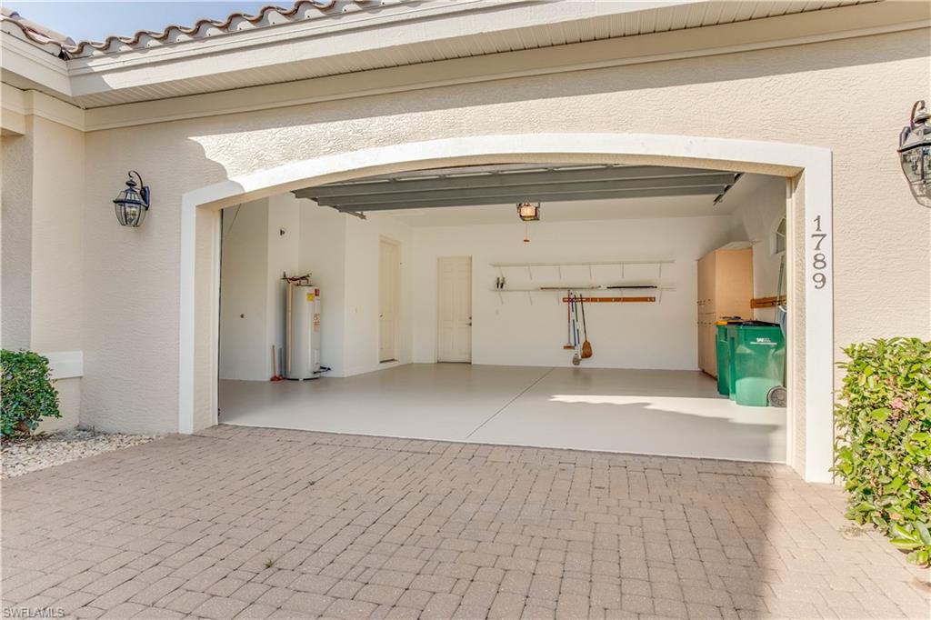 1789 Supreme Ct Property Photo 46