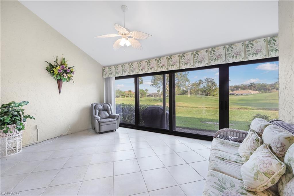 205 Deerwood Cir # 103 Property Photo 10