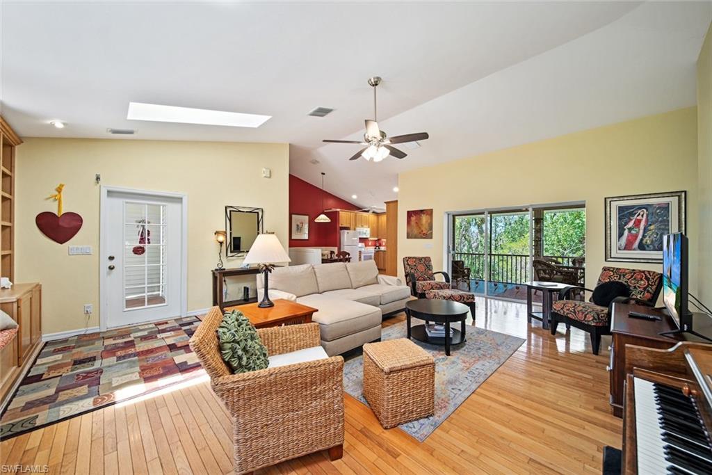 1846 Farm Trl Property Photo 12
