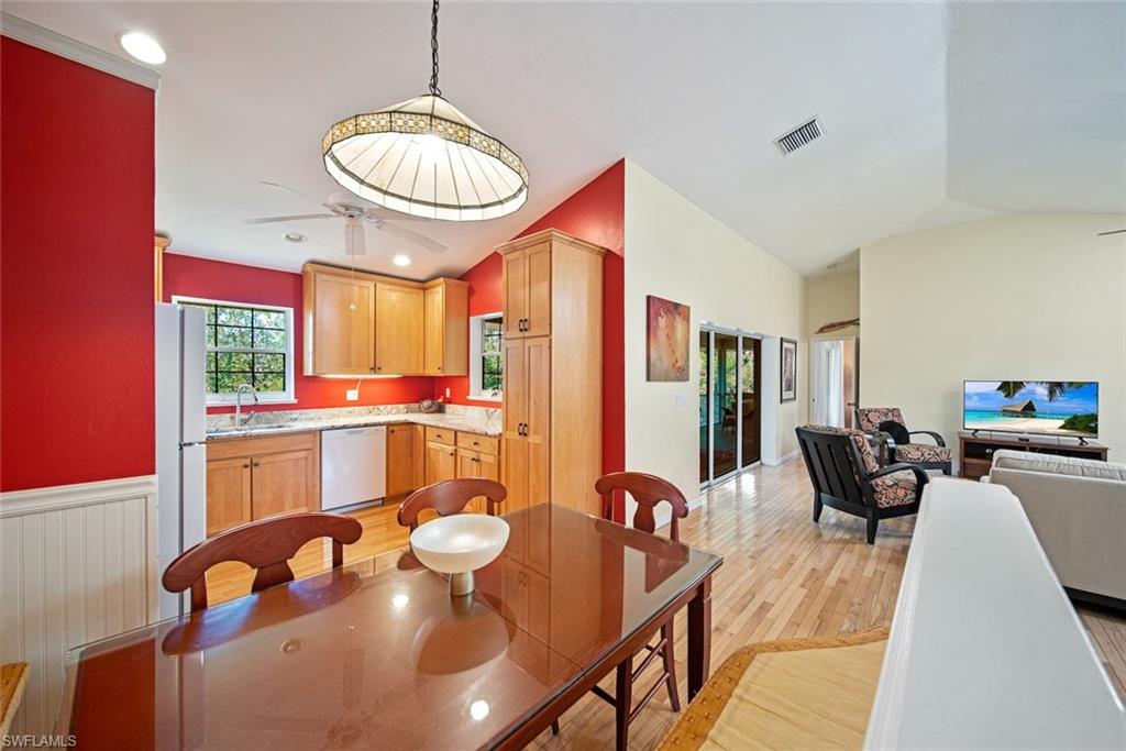 1846 Farm Trl Property Photo 20