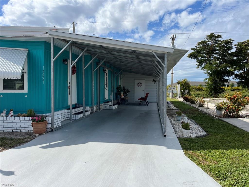 16021 Citron Way Property Photo 3