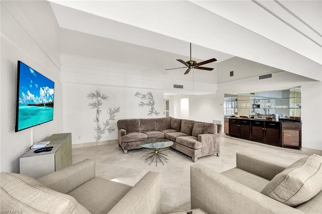 6790 Pelican Bay Blvd # 91 Property Photo 3