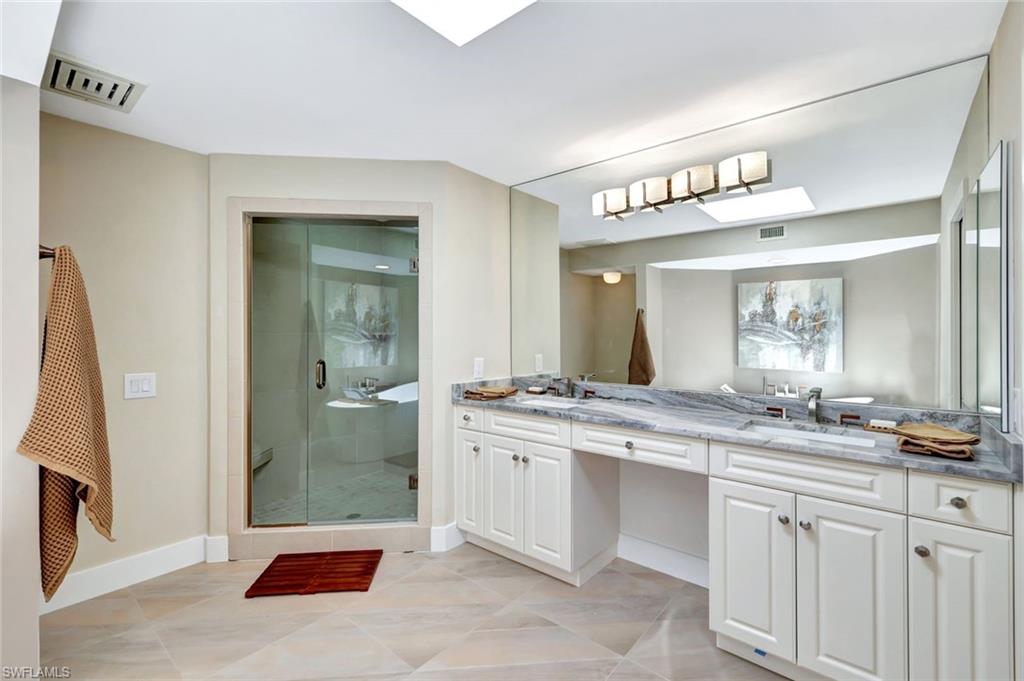 6790 Pelican Bay Blvd # 91 Property Photo 16