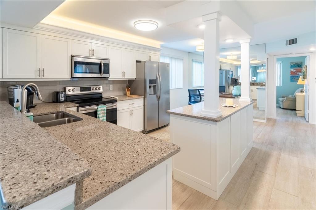 270 Naples Cove Dr # 3506 Property Photo 5