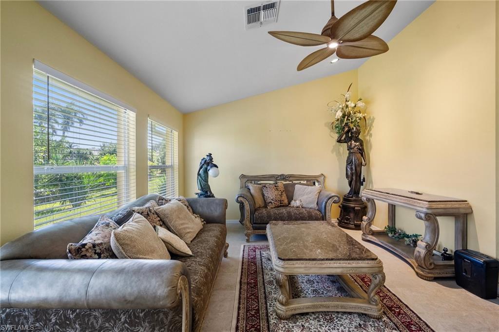 22360 Fountain Lakes Blvd Property Photo 7