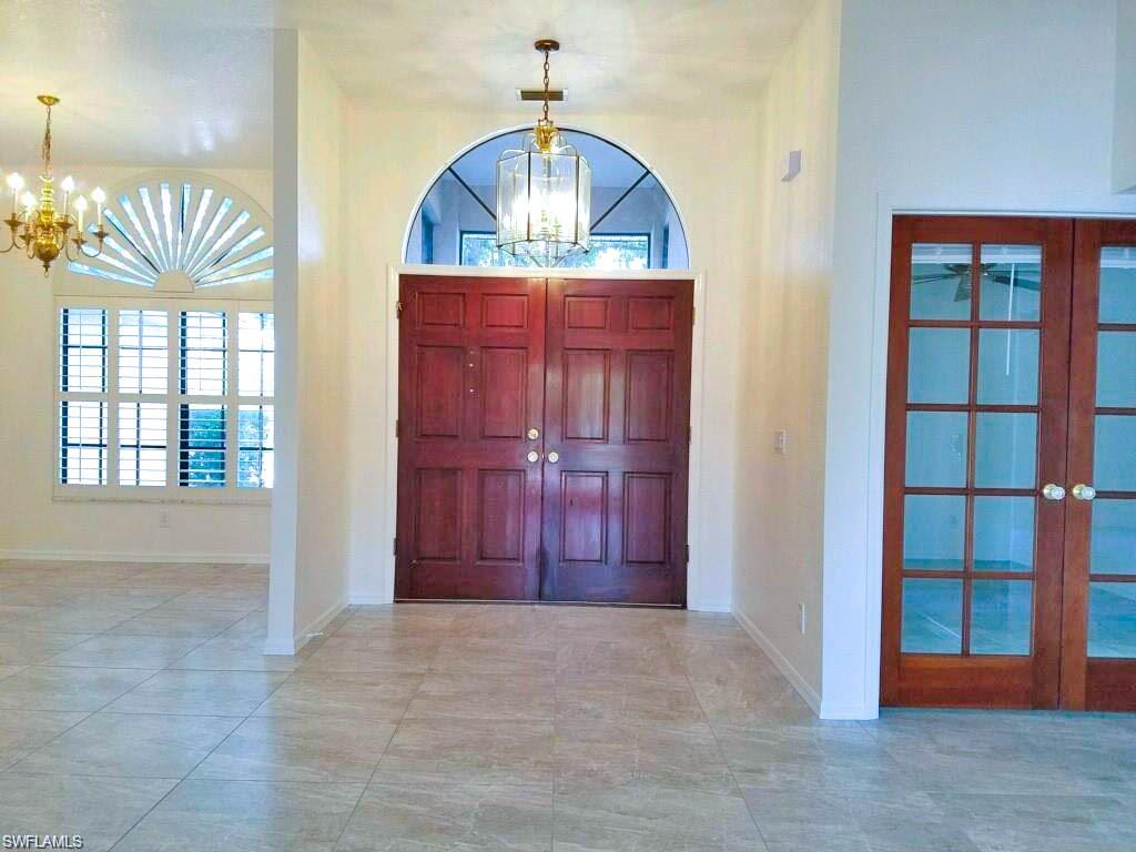 26520 Trinilas Dr Property Photo 9