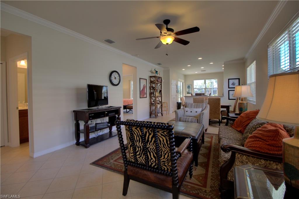 8748 Querce Ct S Property Photo 3