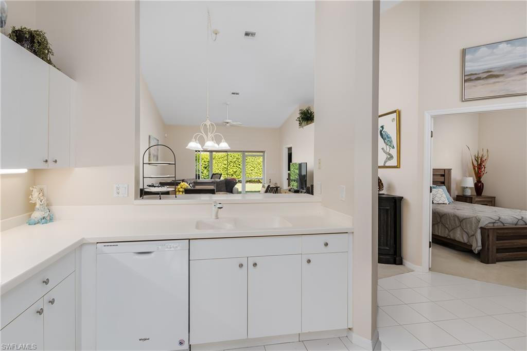 6646 Castlelawn Pl # 6 Property Photo 8