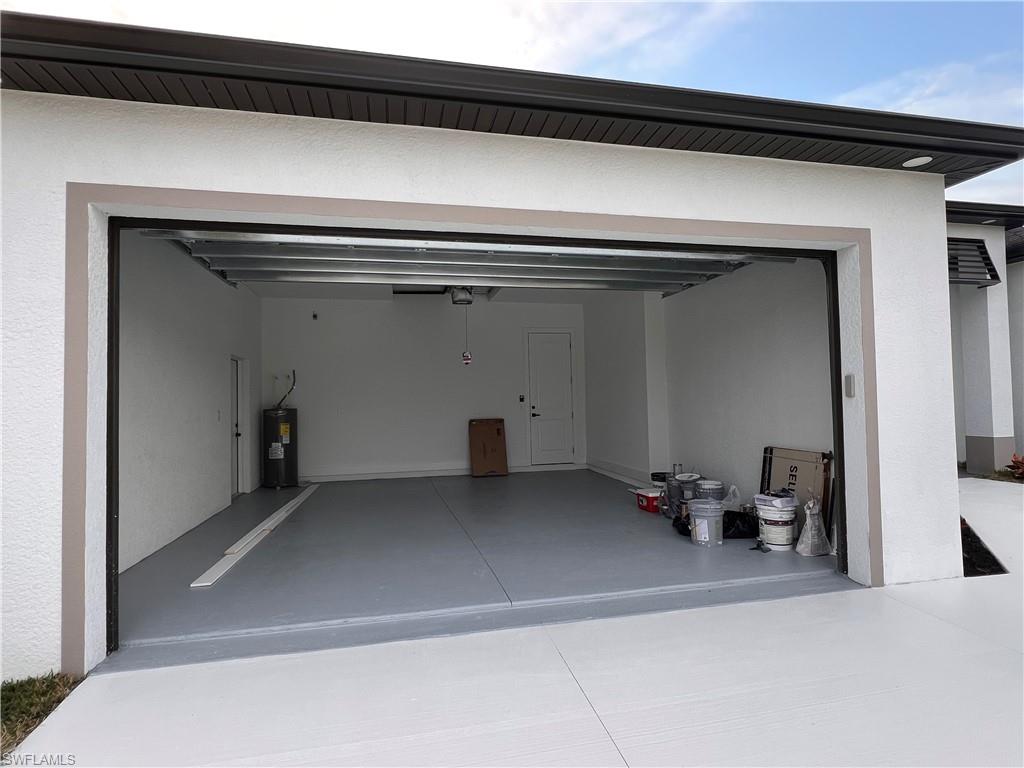 2122 Ne 14th Pl Property Photo 6