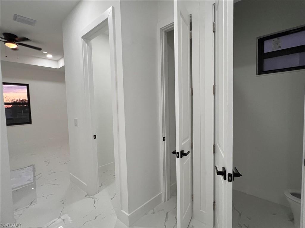 2122 Ne 14th Pl Property Photo 23