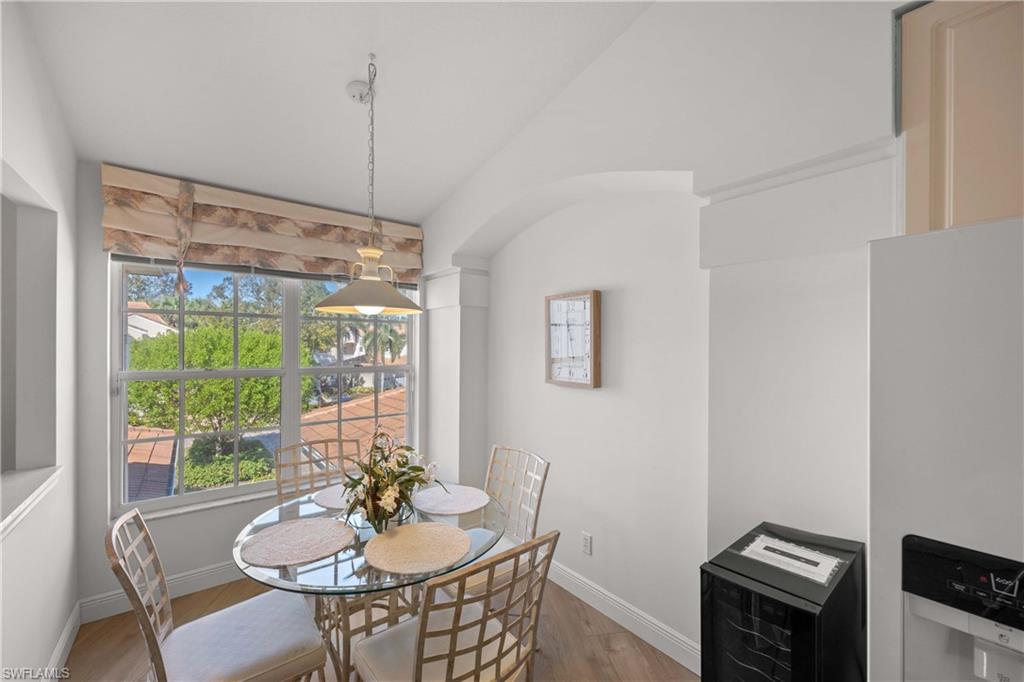 8415 Excalibur Cir # B10 Property Photo 12