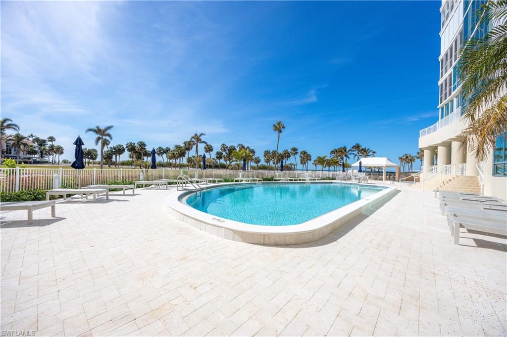 3991 Gulf Shore Blvd N Property Photo 40