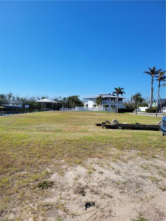 3911 Royal Palm Dr Property Photo 5