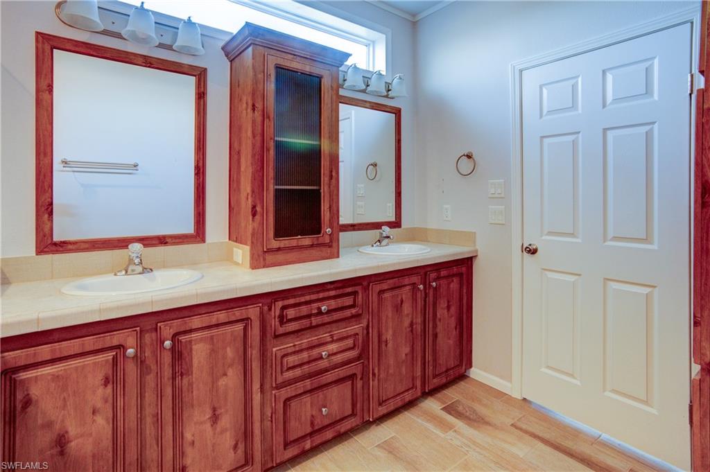 5671 Captain John Smith Loop Property Photo 25