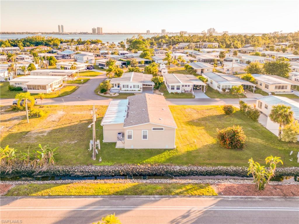 5671 Captain John Smith Loop Property Photo 34