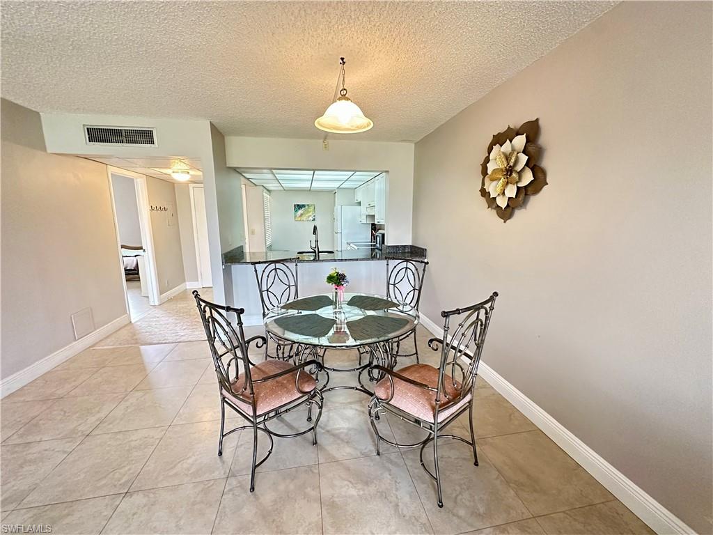 1085 Forest Lakes Dr # 8106 Property Photo 7