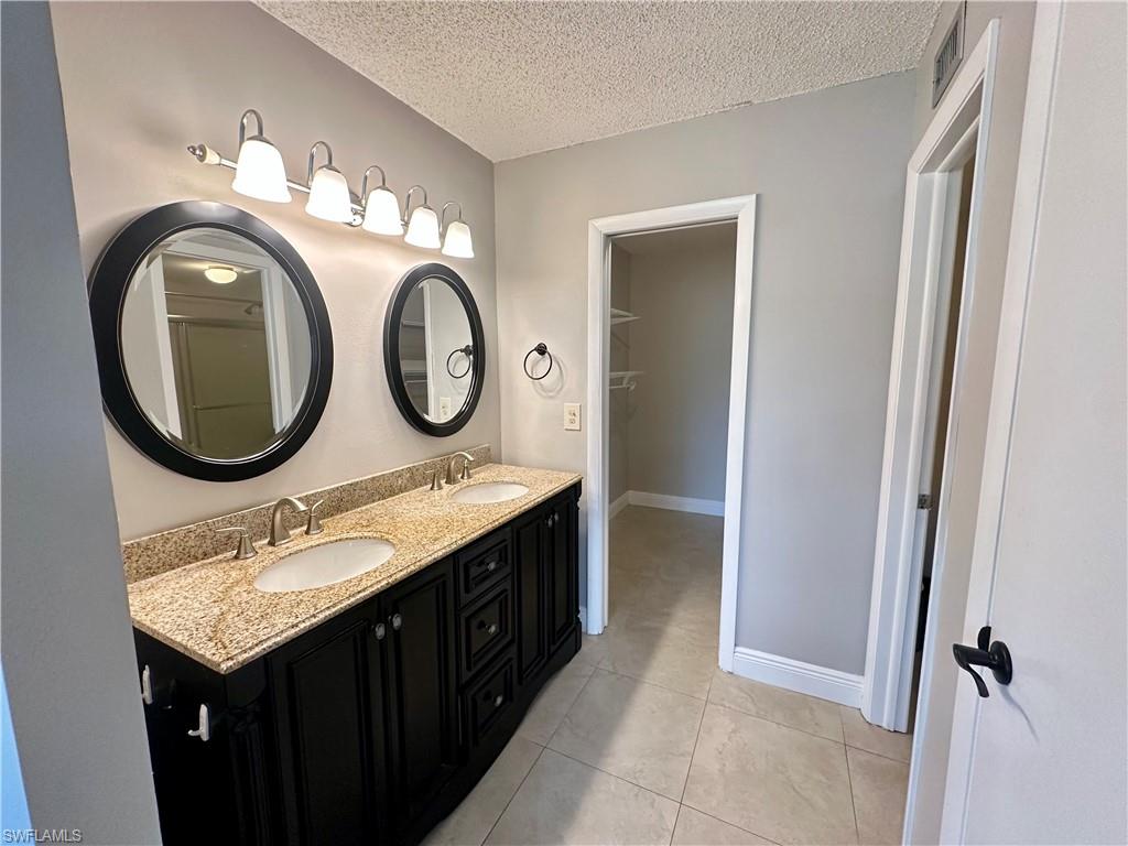 1085 Forest Lakes Dr # 8106 Property Photo 11