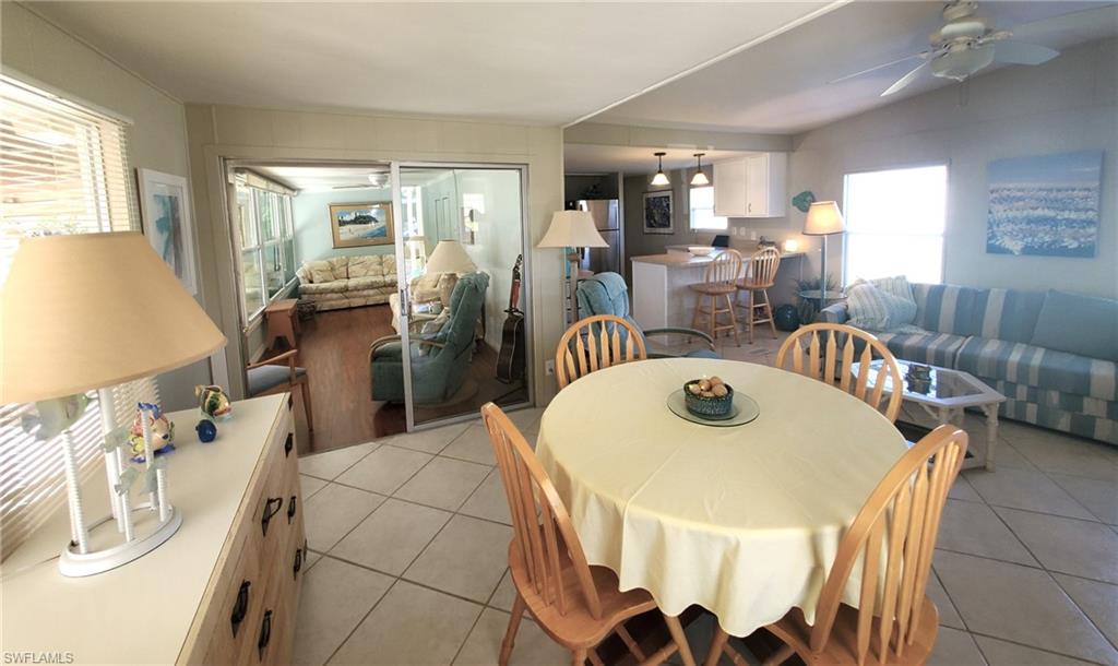 938 Lazy Ln Property Photo 7