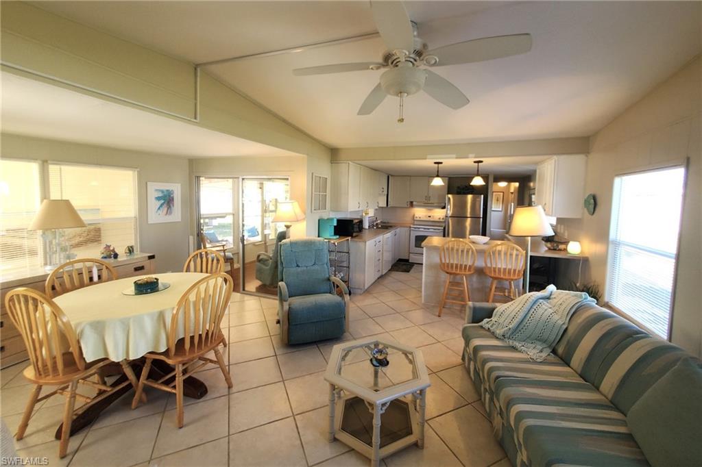 938 Lazy Ln Property Photo 10