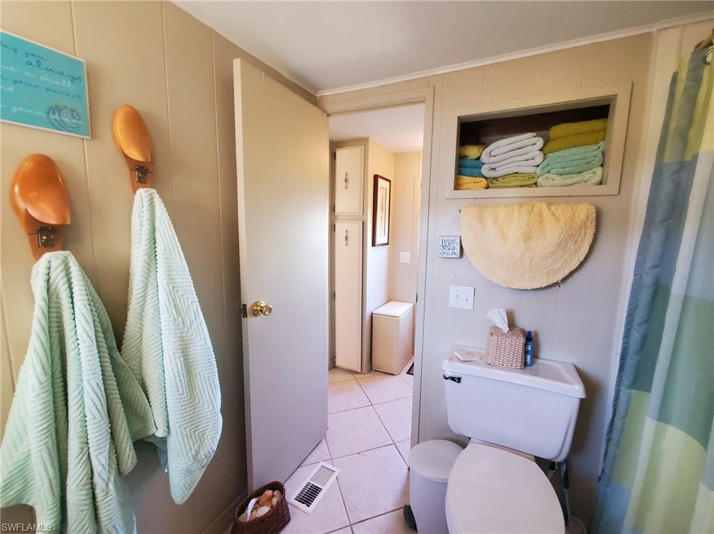 938 Lazy Ln Property Photo 16