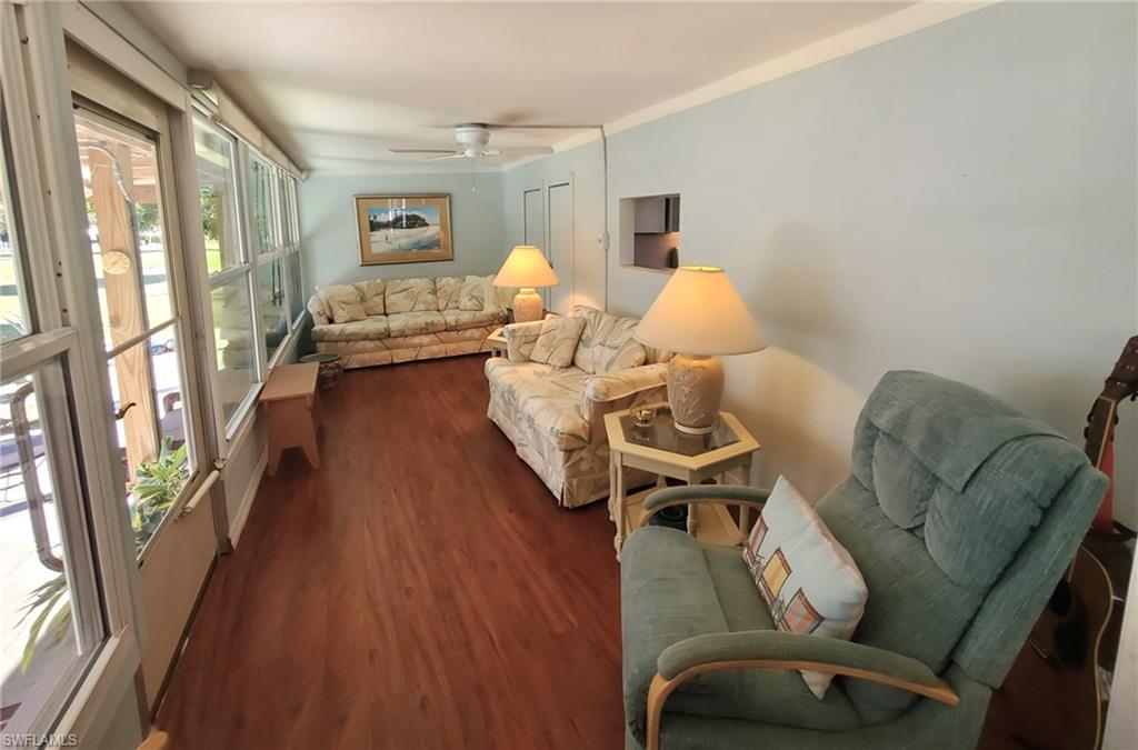 938 Lazy Ln Property Photo 22