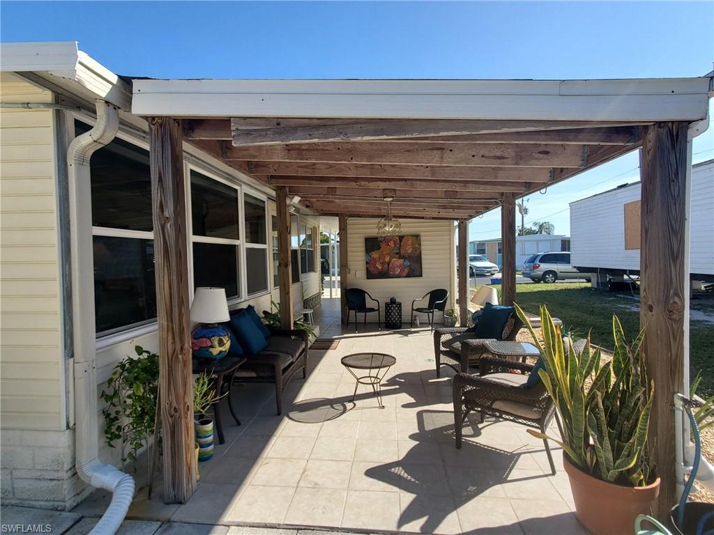 938 Lazy Ln Property Photo 24