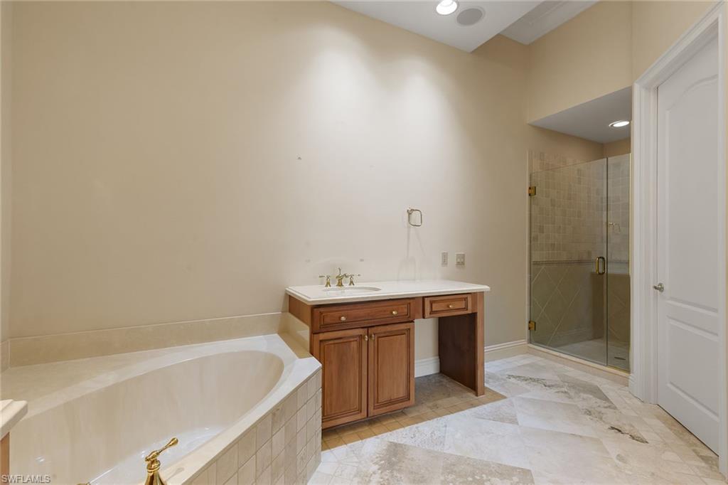 15516 Monterosso Ln # 201 Property Photo 25
