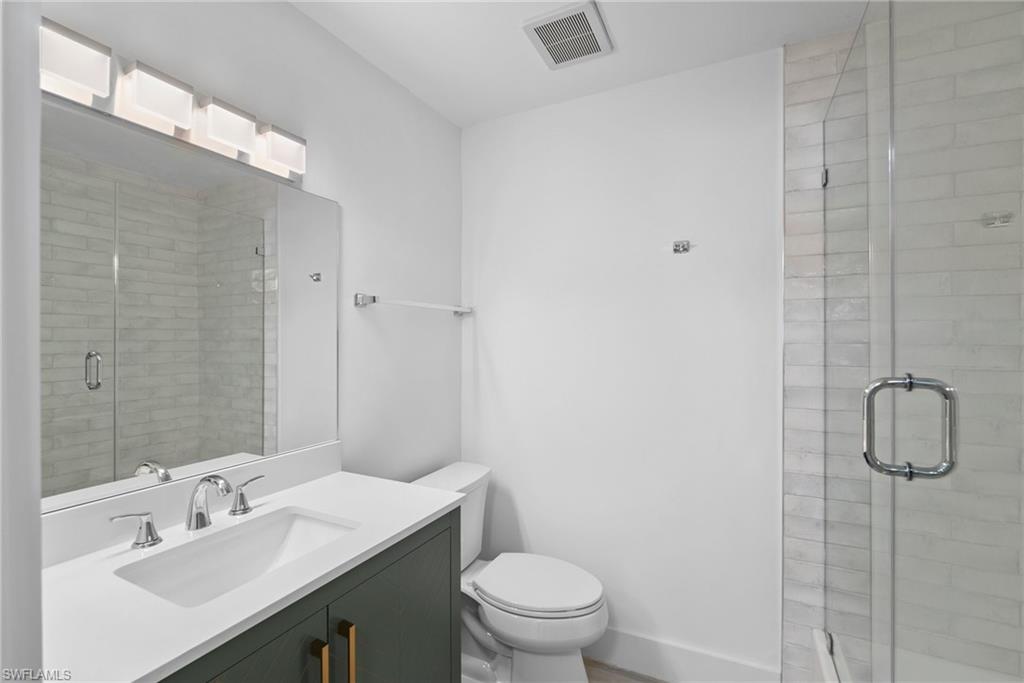 1363 Chesapeake Ave # 2 Property Photo 8