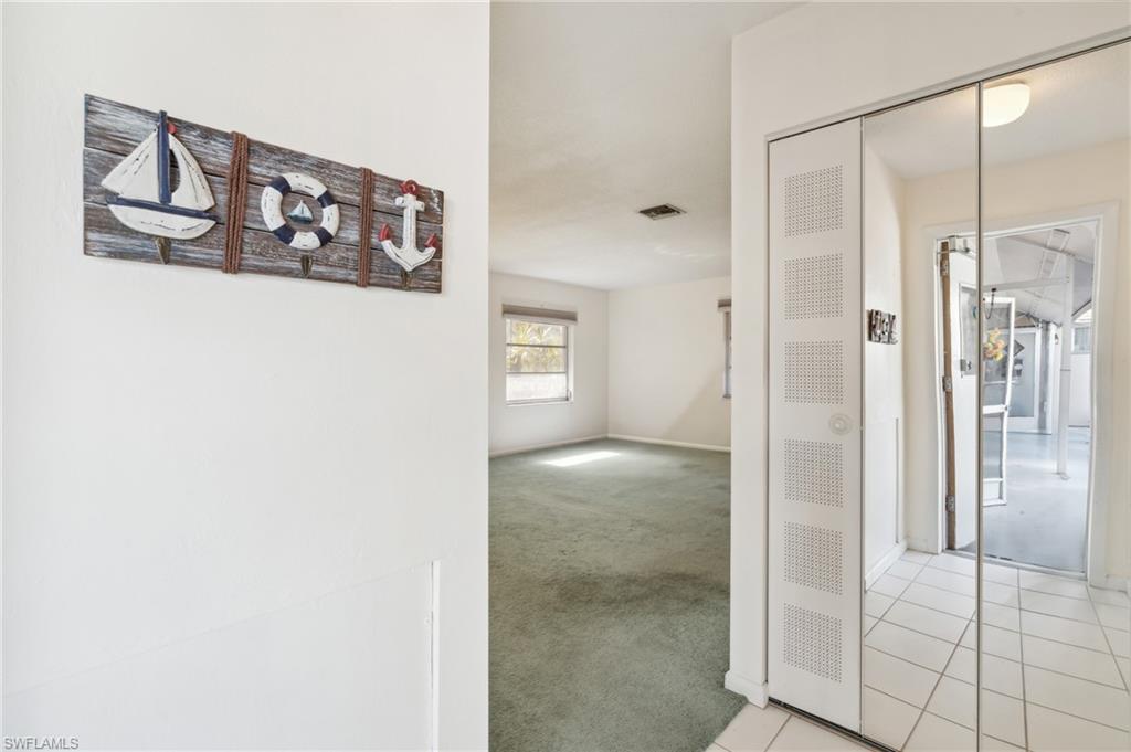 235 Thistle Ct Property Photo 4
