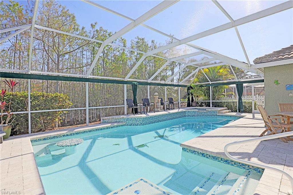 1579 Whispering Oaks Cir Property Photo 1