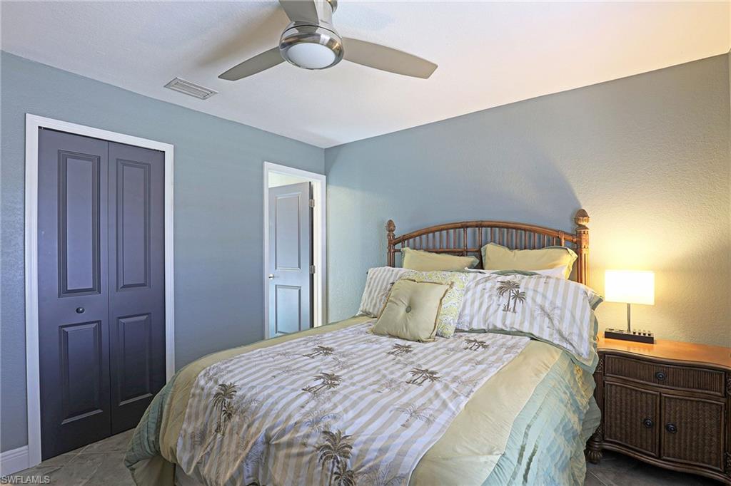 1579 Whispering Oaks Cir Property Photo 21