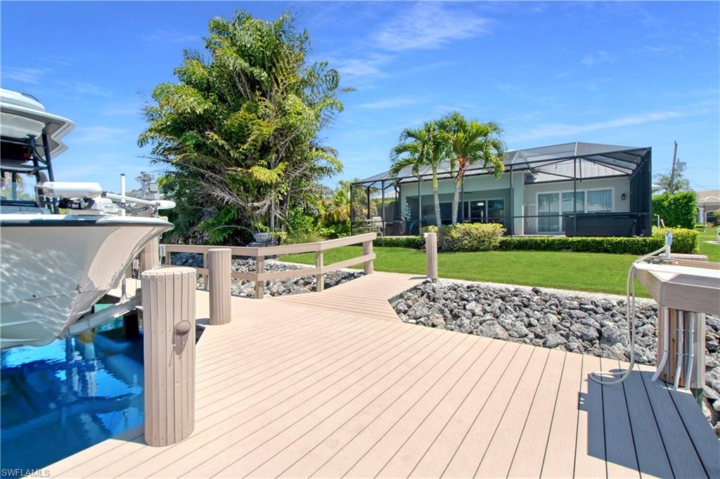 404 Panay Ave Property Photo 30