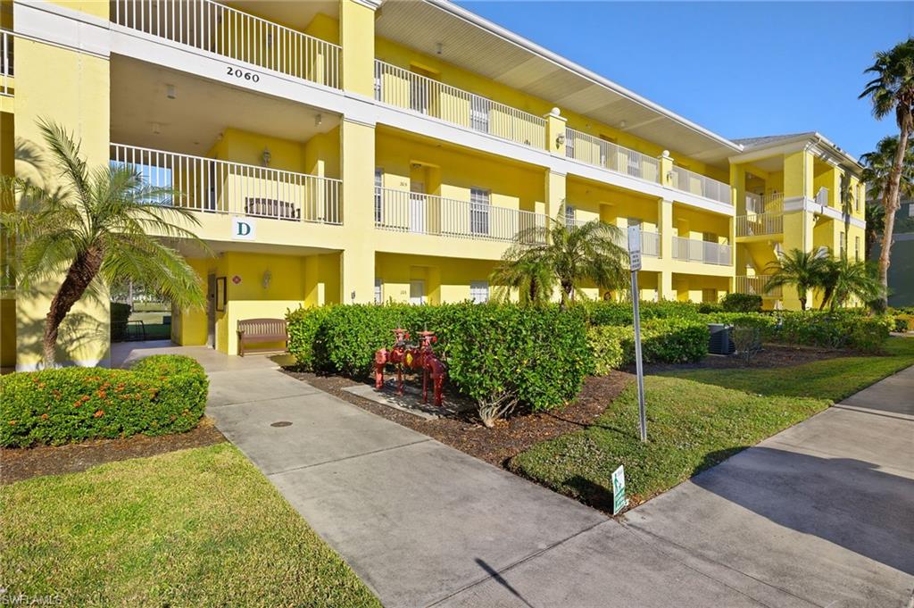 2060 Willow Hammock Cir # 304 Property Photo 24