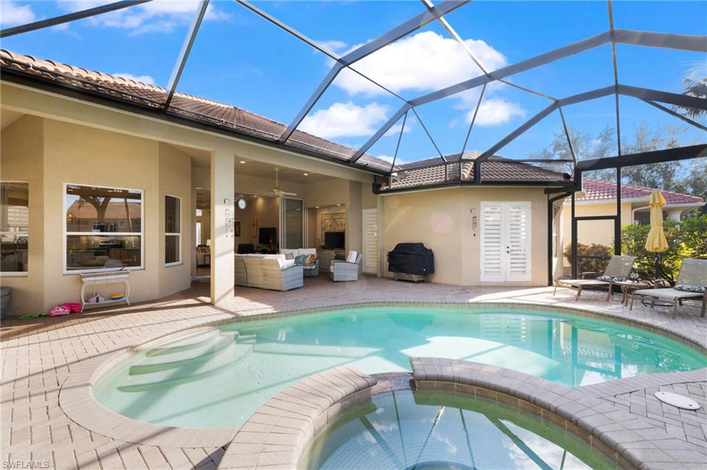 20196 Markward Crossing Property Photo 12