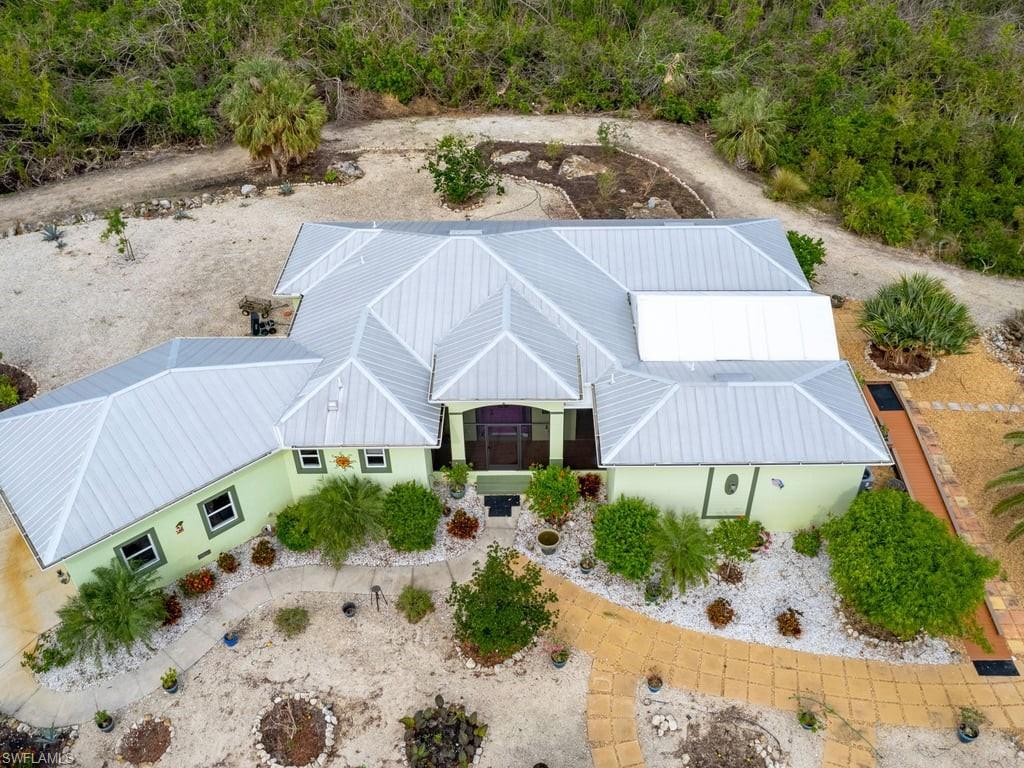 4931 Island Acres Ct Property Photo 6