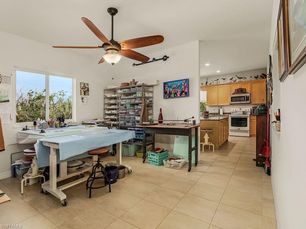 4931 Island Acres Ct Property Photo 16